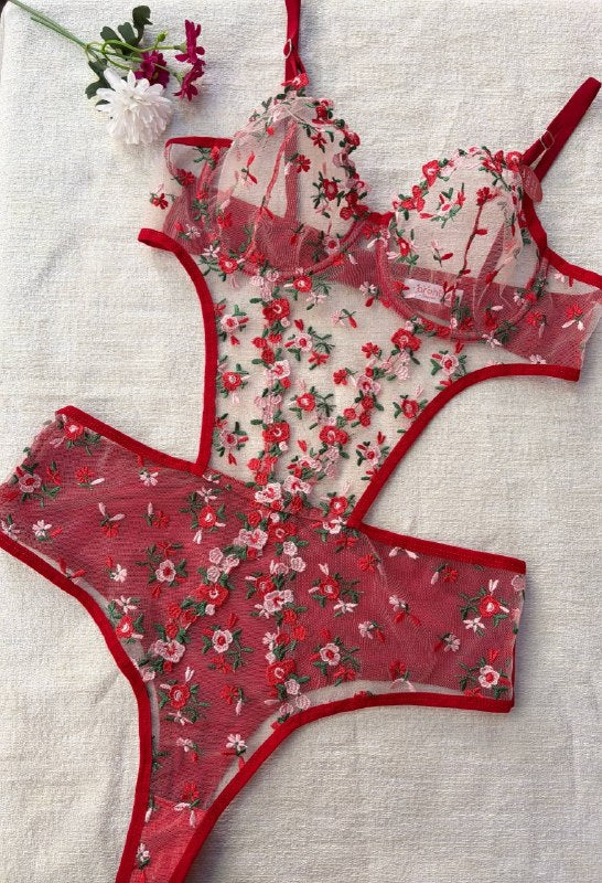 Amour Bodysuit — Bordo
