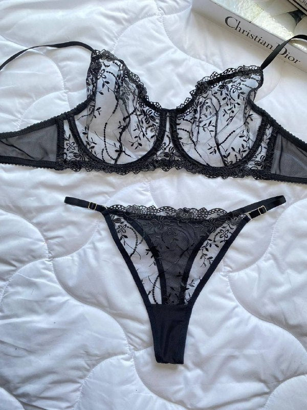 Vivienne Dantel Set — Siyah